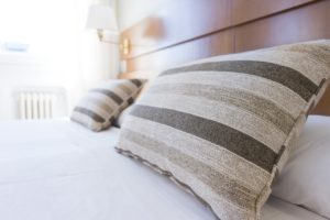 Ehebett mit Bettkasten